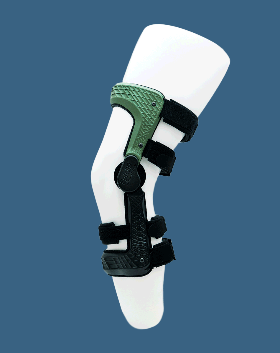 Animated Epic 3D brace rotating